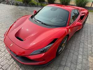 F8 Spider 2022 ~1 600 milles, V8 biturbo de 710 ch, Rosso Corsa, non modifié - Product Image 1