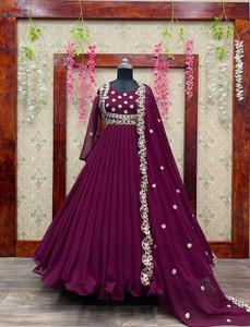 ชุดเดรสสาวอินเดียปักลายน่ารัก,ชุดสำหรับสุภาพสตรีสีฟ้า - Product Image 2