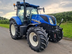 Tractor nuevo y holandés T7.210 al mejor precio asequible a la venta - Product Image 6