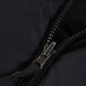 Veste matelassée en toile brodée pour homme sur mesure, noire, lourde, isolée, finition mate, chaude, parka d'extérieur, fabrication OEM - Product Image 4