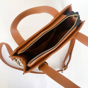 Trendy Women's Summer Rattan Bag Woven <b>Purse</b> with Zipper Closure Embroidery <b>Beading</b> & Chain Decorations - Product Image 2