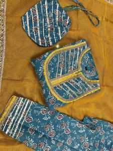 Long Kurtis avec coupe centrale pour les femmes tissus en coton indien bas prix pas cher Kurtis en gros imprimé Kurti avec pantalon commande en gros - Product Image 2