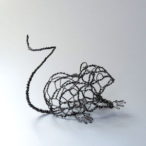 Escultura de Hierro Forjado en Forma de Rata, Hecha a Mano, Estilo Moderno, Acabado Antiguo, para Decoración del Hogar, Navidad y Festividades - Product Image 1