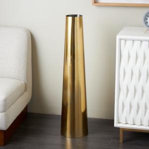 Jarrón de Piso Alto Minimalista de Aluminio Dorado con Recubrimiento en Polvo, Jarrón Decorativo de Jardín Moderno en Forma de Cono Ecológico - Product Image 5