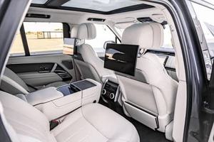 BEST-SELLER 2023 RANGE ROVER P530 SV TWIN-TURBO V8, AWD, TRÈS BIEN ÉQUIPE, NON MODIFIÉ - Product Image 4