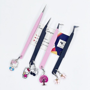 Pince à cils en acier inoxydable noir rose clair pointes en fibres pointues outils de beauté pince à cils durable avec breloques - Product Image 5