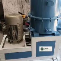 Moteur de mélange de granulés plastiques automatique industriel robuste pour le mélange de couleurs de granulés de déchets, haute productivité - Product Image 4