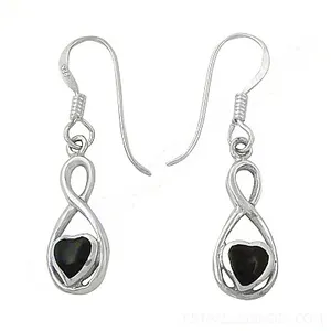 Pendientes de Plata 925 con Piedra Natural Corazón Negro de Art Palace, Regalo de Moda para Mujer - Product Image 2