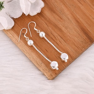 Pendientes Colgantes de Plata 925 con Diseño Clásico Personalizado para Chicas y Mujeres, para Uso Universitario, de Oficina y Diario, a Precio de Mayoreo - Product Image 3