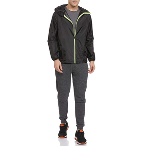 Conjuntos personalizados para hombre Chándal de nailon ligero Pantalones cortos cortavientos Hermoso estilo para el invierno 100% Algodón - Product Image 1