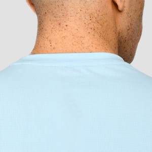 T-shirt en nylon spandex de qualité supérieure pour hommes avec design ajusté et tissu haute performance pour les séances d'entraînement - Product Image 4