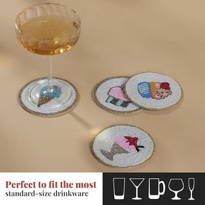 Dessous de verre perlé fait à la main d'aspect royal Dessous de verre perlé décoratif de table de restaurant d'hôtel et article d'utilisation doué - Product Image 3