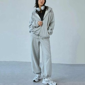 Service OEM surdimensionné de bonne qualité survêtement d'hiver pour femmes ensemble 2 pièces pantalons de survêtement pour jogging à bas prix à vendre - Product Image 2