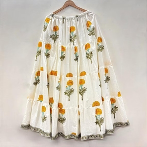 กระโปรงแมกซี่ผ้าซาตินแบบลำลองกระโปรงพิมพ์ลายดอกไม้สีเหลืองขอบเอวยางยืด - Product Image 3