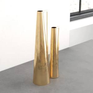 Jarrón geométrico delgado y cónico de Metal hecho a mano Cosmopolitan con asas, jarra cónica dorada moderna, diseño elegante, jarrón dorado - Product Image 4