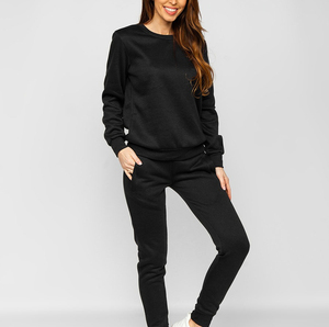 Vêtements de sport de gym pour femmes sur mesure Survêtements à capuche de haute qualité en gris Street Wear pour l'hiver avec logo personnalisé - Product Image 1