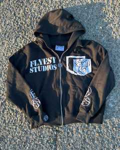 Ensemble sweat-shirt et jogging élégant inspiré des sororités grecques |   Exclusif Pflyest Studios |   Vêtements de rue confortables et tendance - Product Image 5