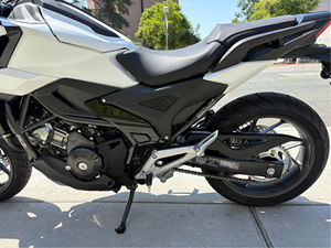 Offre Annuelle 2025 – Nouvelles Motocyclettes Honda NC750X (DCT) - Product Image 4