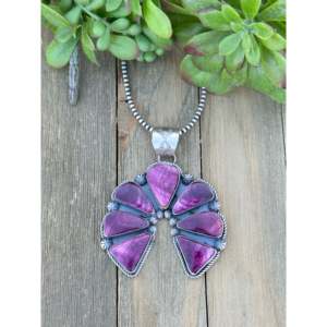 Pendentif Fleur d'Huître Épineuse Violette Naja en Argent Sterling par Jeff James - Product Image 1