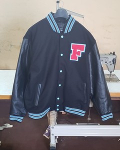 Custom Men's <b>Retro</b> Letter Embroidery 100% Wool Windproof Loose Winter Trendy Casual Baseball Uniform Front Logo College Bomber - Product Image 3