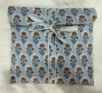 Set Piyama Kain Katun Bermotif Desainer Elegan Kemeja Kancing Ikat & Celana Pendek Pinggang Elastis Pakaian Tidur Nyaman Set Pj