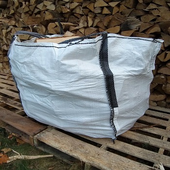 Оптовая продажа сушеных в печь смешанных деревьев дровяных бревен в пакетах россыпью, бесплатная доставка до 20 км! ..