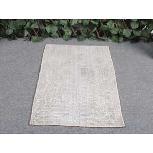 Alfombra Turca Vintage, Alfombra de Lana a Cuadros Gris y Blanca de 1.4x2.1 pies - Product Image 4