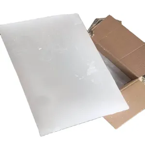 Cire de paraffine solide entièrement raffinée de haute qualité 58-60 prix Kunlun sac de 50kg pour bougie/plastique/étanchéité de revêtement - Product Image 6