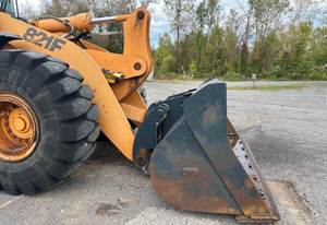2011 Case 821F Wheel Loader-Construit pour la puissance, la précision et le confort de l'opérateur - Product Image 6
