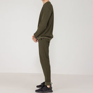 Vente chaude Terzo Sports Hommes 100% Coton Casual Sweatsuits Brodé Logo Personnalisé Imprimer Polaire Hiver Jogging Quantité En Vrac - Product Image 2