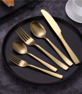 Ensemble de couverts en argent artisanal de luxe conçu pour les maisons modernes, offrant un acier inoxydable durable et un style élégant - Product Image 3