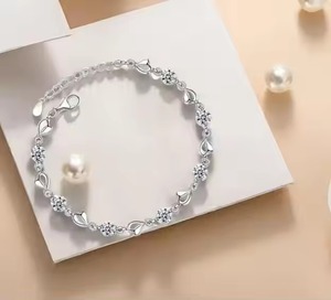 "Bracelet délicat en or massif 14 carats Moissanite avec diamant rond 1.50 ct-Cadeau parfait pour les femmes" - Product Image 4