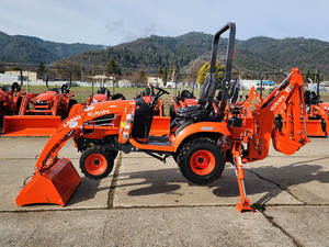 รถแทรกเตอร์ล้อยาง Kubota BX23S สำหรับงานฟาร์มและก่อสร้าง สภาพใช้งานน้อย รถไถสวน ลดราคาพิเศษ จัดส่งรวดเร็ว รับประกัน - Product Image 5