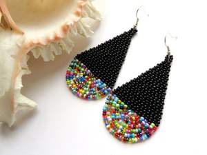 Nueva joyería de moda, pendientes bordados, pendientes hechos a mano con cuentas para mujeres y niñas de la India - Product Image 2