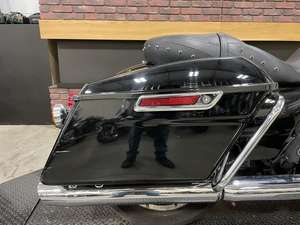 Harley-Davidson Usada de 2019 ®   FLHR - Road King ®   disponible para la venta - Product Image 4