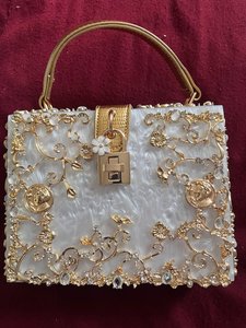 Bolso de Mano de Resina Epoxi Premium |   Bolso de Mano Moderno de Resina para Damas |   Moda de Lujo para Bodas, Impermeable y Ecológica - Product Image 2