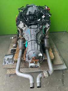 Motor V8 Supercargado Chevrolet LSA de 6.2 Litros USADO, Incluye Transmisión 6L90E para Vehículos Personalizados en Estados Unidos - Product Image 2