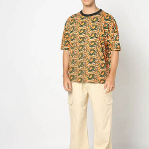 Camiseta de manga corta para hombre de marca personalizada al por mayor, estampado de algodón grueso, alta calidad, hecho en Pakistán, bajo costo y MOQ - Product Image 4