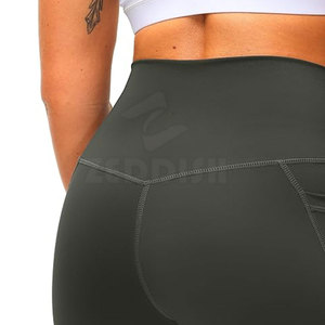 2025 Shorts de fitness pour femmes de la meilleure qualité Vêtements d'exercice en coton respirant fabriqués en usine Modèle chaud Vente en ligne - Product Image 3