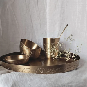 ของขวัญเวดิกอินเดียสําริดบริสุทธิ์ Kansa Thali ชุดสําหรับรับประทานอาหารเสิร์ฟบนโต๊ะอาหารอินเดียเวดิก kansa Thali จานชามช้อนแก้วราคาถูก - Product Image 3