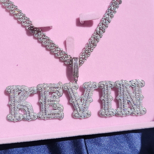 Colgante Personalizado de Plata de Ley 925 Chapado en Oro de 18K con Diamante Moissanite Certificado por IGI, Diseño Hip Hop, con Nombre y Logotipo, Ideal para Fiestas - Product Image 3