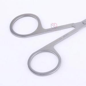 Tijeras Profesionales de Alta Calidad para Manicura y Pedicura |   Cuchilla Recta de Acero Inoxidable con Punta Afilada para Uso en Salón - Product Image 4