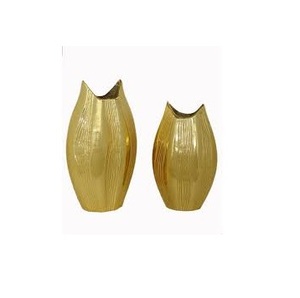 Manufacturer of Iron Metal Flower <b>Vases</b> Customized Hammered Iron Antique metal Flower pots and <b>Vases</b> - Product Image 4