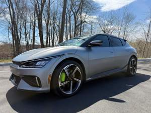 2023 EV6 GT AWD 576 ch, double moteur, transmission intégrale, gris mat acier - Product Image 4