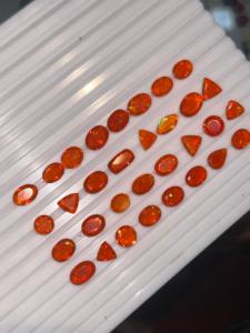 Piedras preciosas únicas naturales de ópalo etíope 2-4 quilates Llamativo Color naranja Corte ovalado Pedido mínimo 100 quilates Piedras preciosas sueltas - Product Image 2