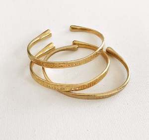 Brazaletes de latón, pulseras apiladas, joyería africana, joyería egipcia, brazaletes de oro, pulseras de oro, puños ajustables - Product Image 3