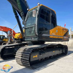 Excavatrice Hyundai 220LC-9S de haute qualité, économique, presque neuve, en stock, à bas prix - Product Image 1