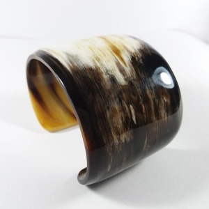 Brazalete de cuerno moderno hecho a mano, fabricante hecho a mano, brazalete de cuerno Natural para fiesta de boda, mujer, niña, uso brazalete de cuerno altamente - Product Image 2