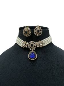 Juego de Gargantilla Polki Kundan chapada en oro mate con pendientes a juego Joyería de moda chapada en oro - Product Image 3