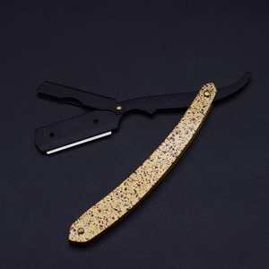 La maquinilla de afeitar de seguridad para hombres de alta calidad para la cara y las axilas es una herramienta de aseo diseñada para un afeitado preciso y seguro - Product Image 5